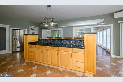 2224 Meadow Brook Drive, Schnecksville, PA 18078 - Photo 12