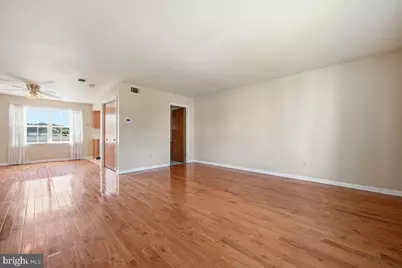 1902 W Walnut Street W, Allentown, PA 18104 - Photo 4