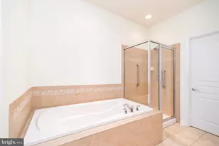 1824 Emerald Dr, Orefield, PA 18069 - Photo 32