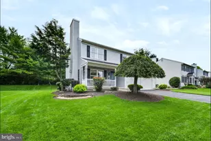 2603 Fieldview Dr, Macungie, PA 18062 - Photo 2