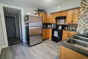 3112 N 2nd St, Whitehall, PA 18052 - Photo 10