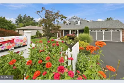 5207 Tilghman Street, Coopersburg, PA 18036 - Photo 4