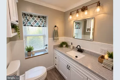 9559 Kings Highway S, Zionsville, PA 18092 - Photo 12