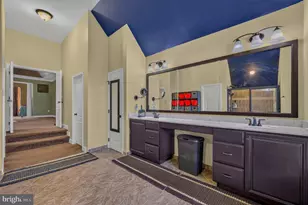 6100 Blue Belle Dr, Center Valley, PA 18034 - Photo 50