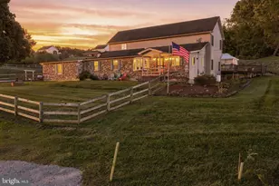 1255 Clearview Rd, Coplay, PA 18037 - Photo 8