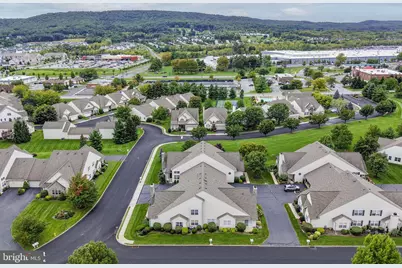 6522 Letterkenny Lane, Macungie, PA 18062 - Photo 4