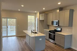 7680 Clayton Ave, Coopersburg, PA 18036 - Photo 2