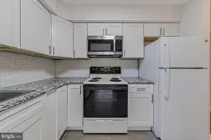65 W Chestnut St, Macungie, PA 18062 - Photo 10