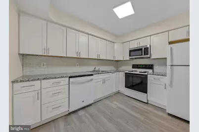 65 W Chestnut Street, Macungie, PA 18062 - Photo 8