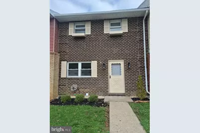 65 W Chestnut Street, Macungie, PA 18062 - Photo 1