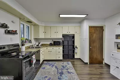 319 S Ott Street, Allentown, PA 18104 - Photo 24