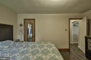 319 S Ott St, Allentown, PA 18104 - Photo 32