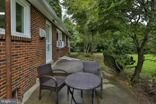 319 S Ott St, Allentown, PA 18104 - Photo 46