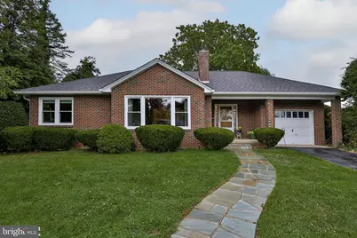 319 S Ott Street, Allentown, PA 18104 - Photo 2