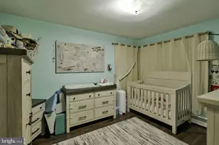 319 S Ott St, Allentown, PA 18104 - Photo 36