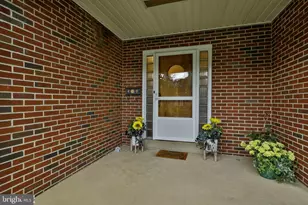 319 S Ott St, Allentown, PA 18104 - Photo 6