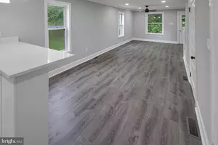 1403 Pennsylvania Ave, Emmaus, PA 18049 - Photo 10