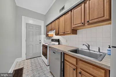 317 N 10th Street, Allentown, PA 18102 - Photo 18