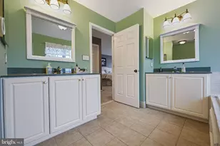 7080 Periwinkle Dr, Macungie, PA 18062 - Photo 28