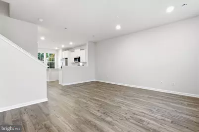 1078 Meadowlark Drive, Fogelsville, PA 18051 - Photo 6