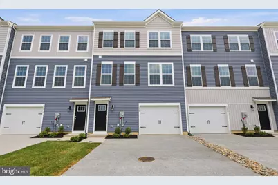 1078 Meadowlark Drive, Fogelsville, PA 18051 - Photo 1