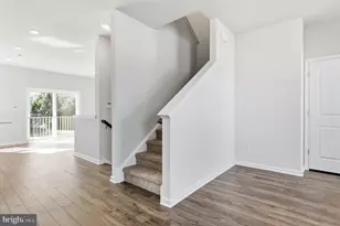1080 Meadowlark Dr, Fogelsville, PA 18051 - Photo 16