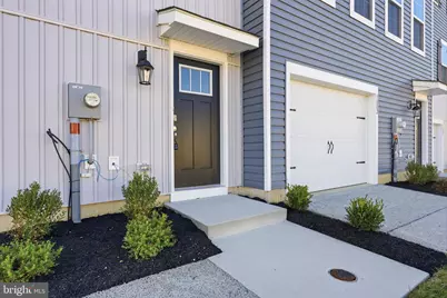 1080 Meadowlark Drive, Fogelsville, PA 18051 - Photo 2