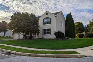 3223 Flatrock Dr, Whitehall, PA 18052 - Photo 2