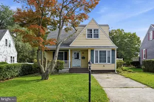 3024 Hillcrest Ave, Allentown, PA 18103 - Photo 1
