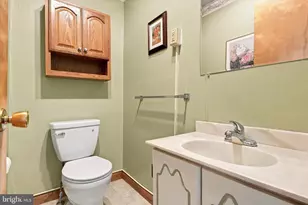 3024 Hillcrest Ave, Allentown, PA 18103 - Photo 8