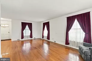 3024 Hillcrest Ave, Allentown, PA 18103 - Photo 6