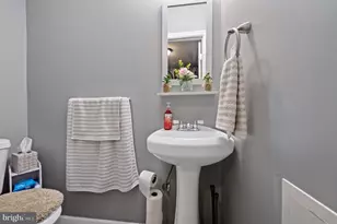 337 N 3rd St, Allentown, PA 18102 - Photo 28