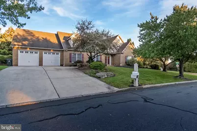 5730 Ricky Ridge Trl, Orefield, PA 18069 - Photo 2