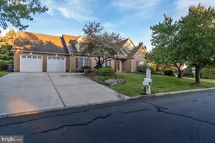 5730 Ricky Ridge Trail, Orefield, PA 18069 - Photo 2