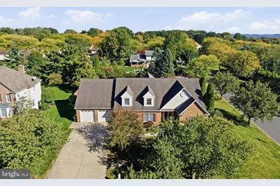 5730 Ricky Ridge Trl, Orefield, PA 18069 - Photo 6