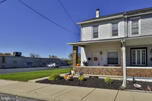 145 Cherry St, Coplay, PA 18037 - Photo 4
