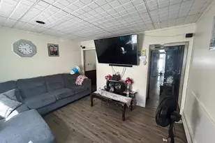 743 S Genesee St, Allentown, PA 18103 - Photo 2
