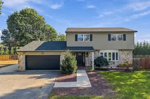 7590 Violet Cir, Macungie, PA 18062 - Photo 1