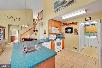 2894 Donegal Drive, Macungie, PA 18062 - Photo 12