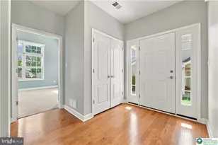 5535 Bayberry Ln, Whitehall, PA 18052 - Photo 4