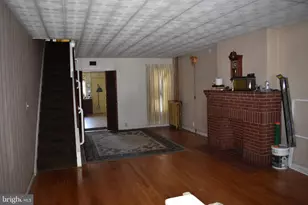 1222 1/2 W Tilghman St, Allentown, PA 18102 - Photo 4