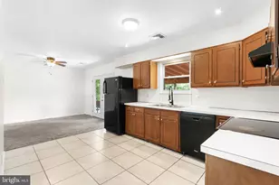 3712 Highland Rd, North Whitehall Township, PA 18078 - Photo 14