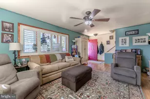 6296 Glen Ct, Germansville, PA 18053 - Photo 2