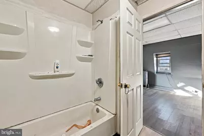 114 S 8th Street, Allentown, PA 18102 - Photo 22