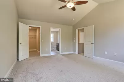 01 Rolling Meadow Rd, Lebanon, PA 17046 - Photo 16