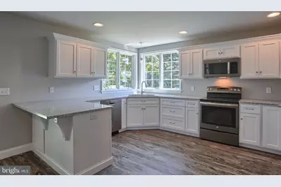 010 Rolling Meadow Rd, Lebanon, PA 17046 - Photo 12