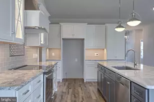 018 Rolling Meadow Rd, Lebanon, PA 17046 - Photo 18