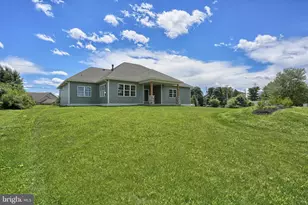 022 Rolling Meadow Rd, Lebanon, PA 17046 - Photo 38