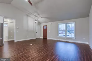 016 Rolling Meadow Rd, Lebanon, PA 17046 - Photo 4