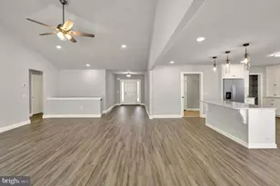 020 Rolling Meadow Rd, Lebanon, PA 17046 - Photo 6